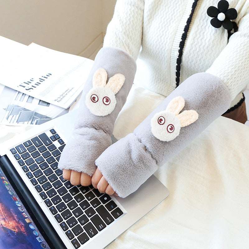 Plush Hand Overleaves