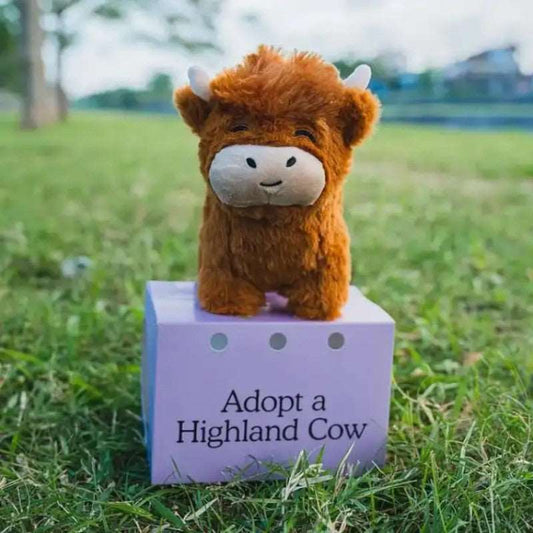 Brown Highland Cow Creative Plush Puppet