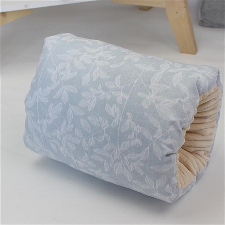 breastfeeding pillow