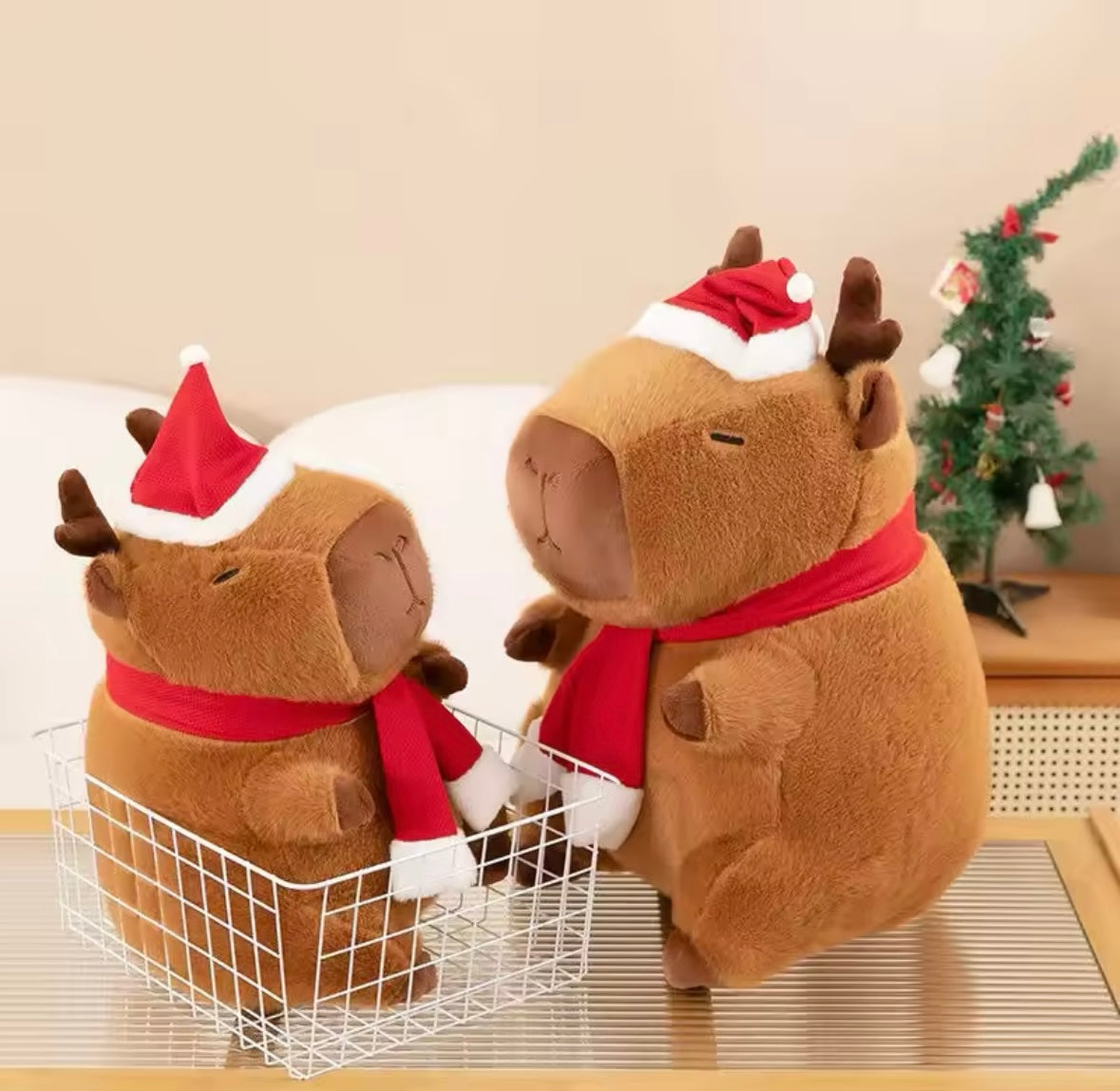 Reindeer capybara plush toy for Christmas gift-giving