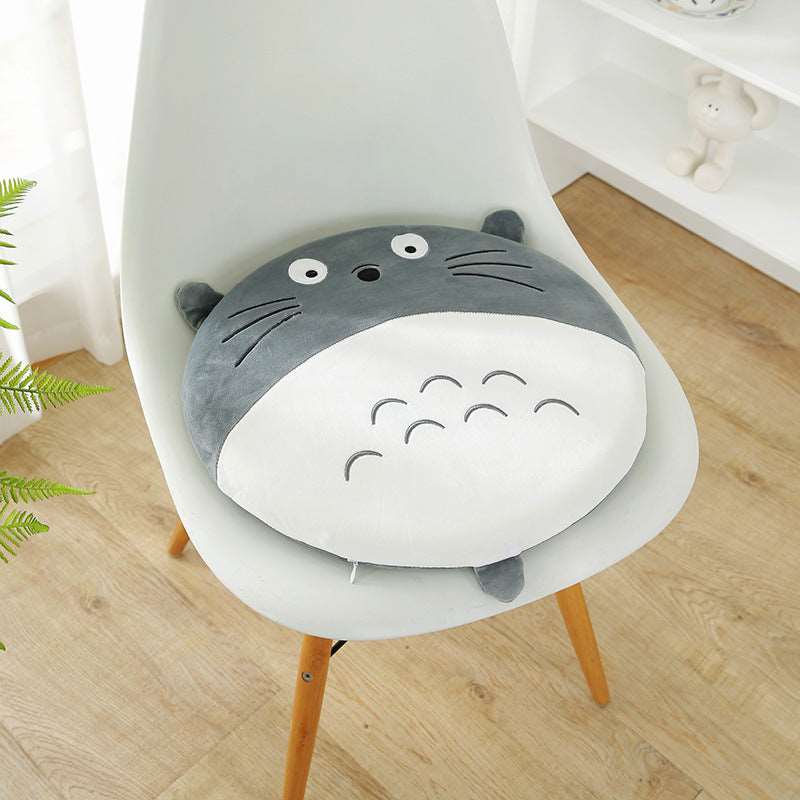 Animal memory foam seat cushion detail