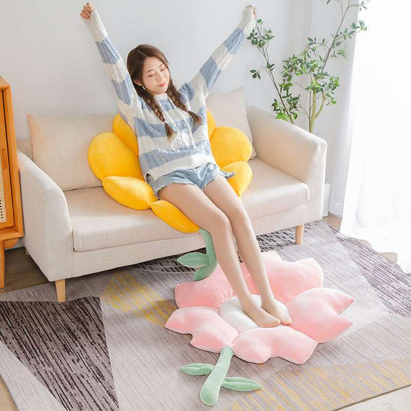 Tatami Cushion Maple Leaf Plush Pillow