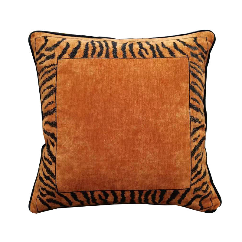 Giraffe Embroidery Throw Pillow