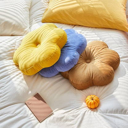 Flower-shaped cushion for sofa or chair display