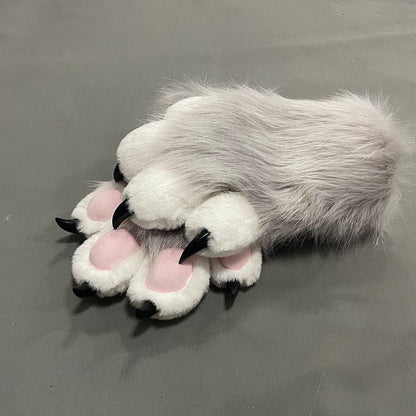 Furry cat paw gloves cuff detail