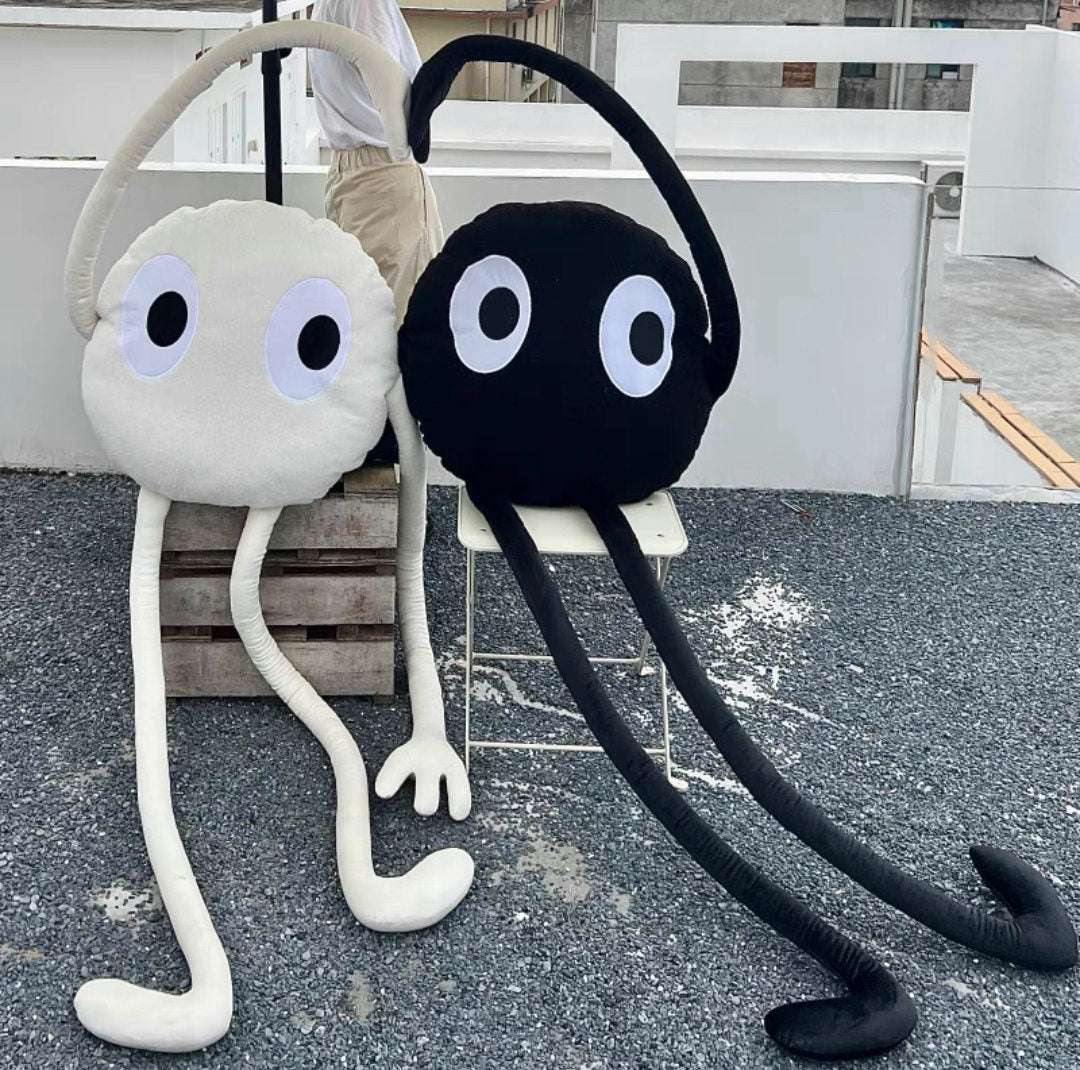 Giant octopus plush toy with extra-long legs