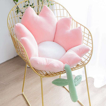 Leaf-shaped floor cushion