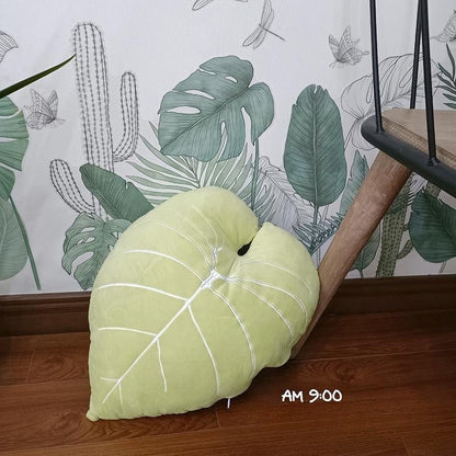 Tropical plant leaf throw pillow Design O